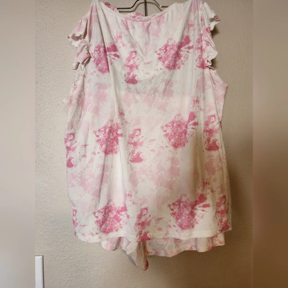 Women's Size Extra Large 2pc Pink and White Pajama/Loungewear Set - Picture 4 of 4